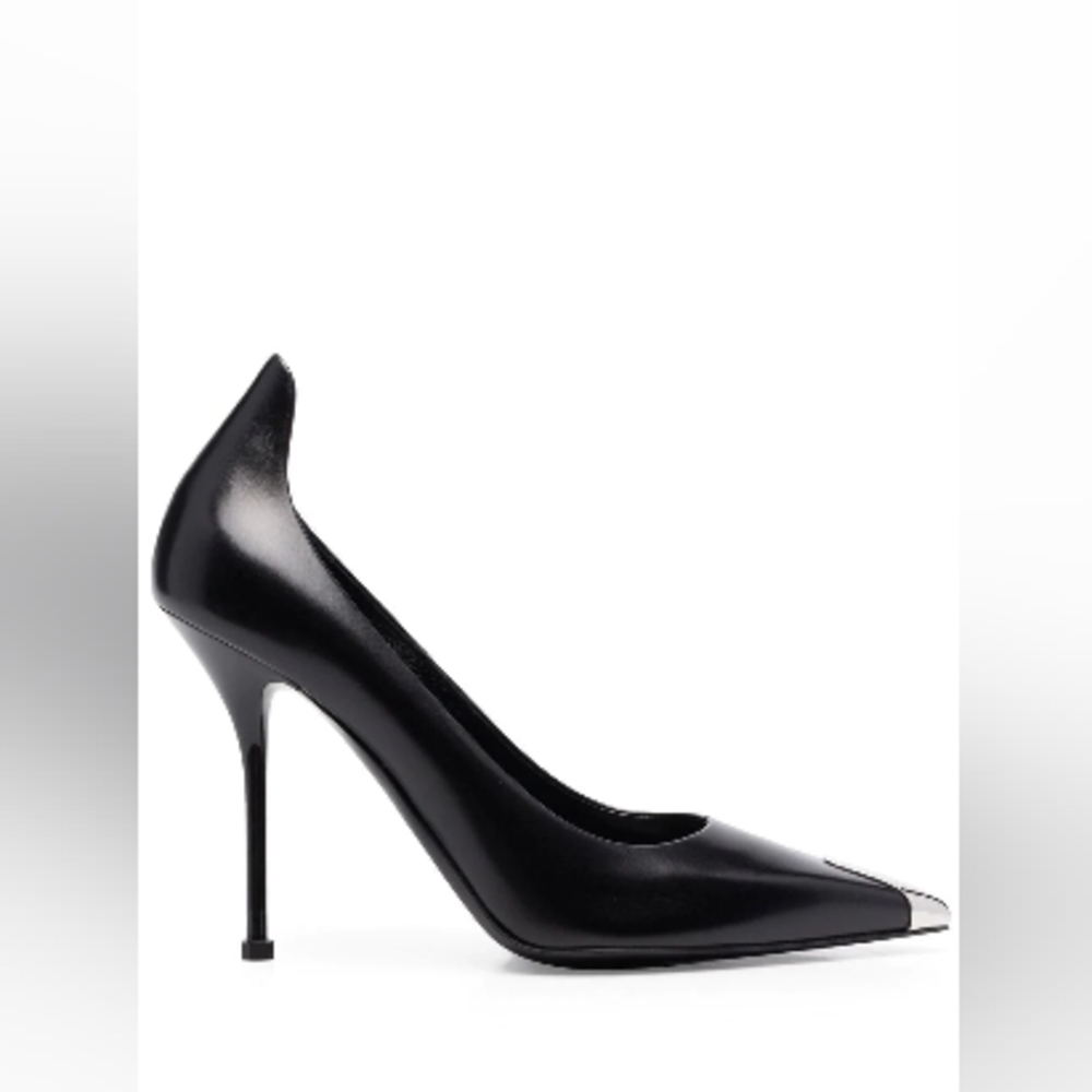 Alexander McQueen, 37, black & silver